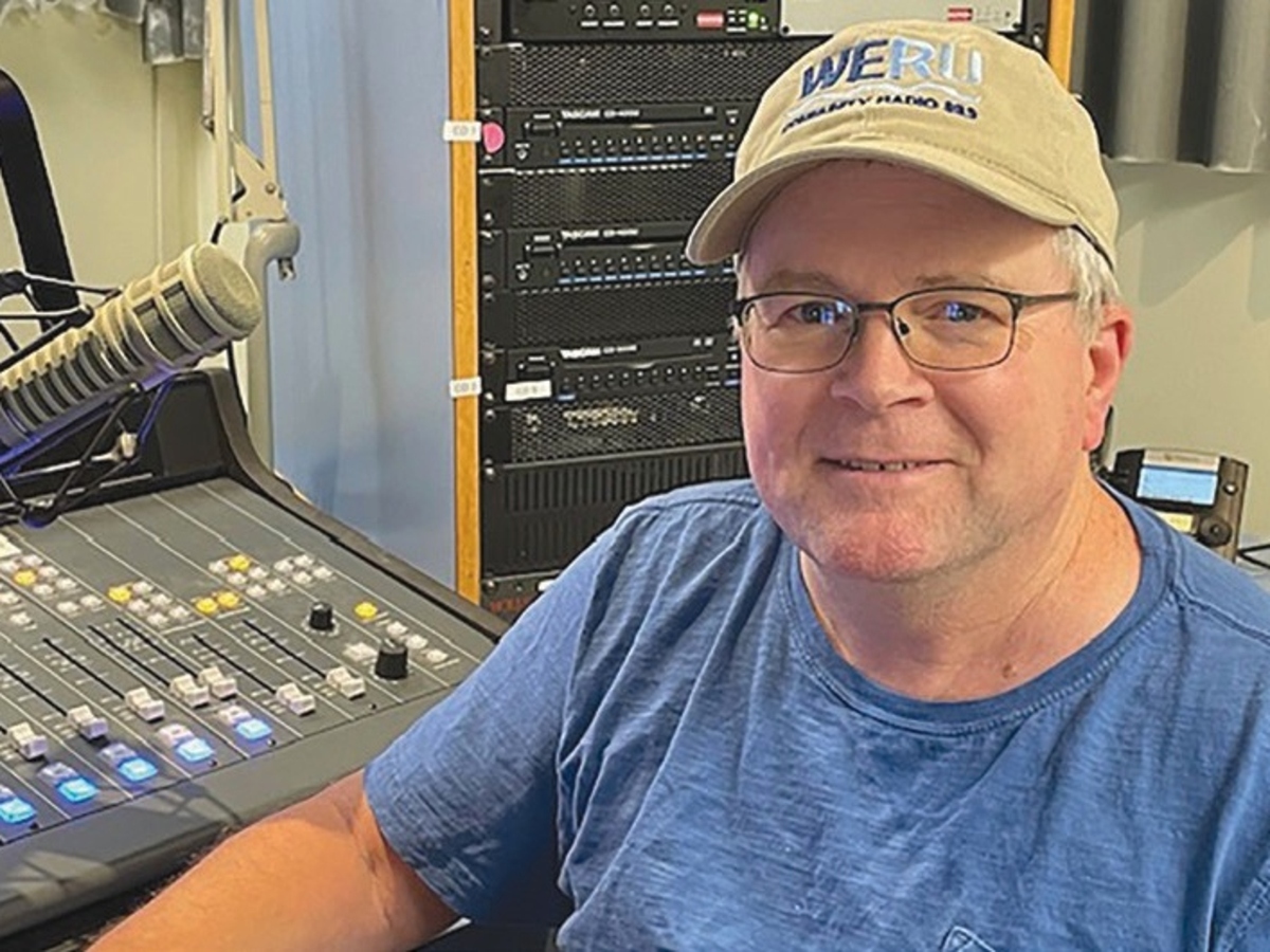 bangordailynews.com - Aron Farrar, The Weekly Packet - General manager departs WERU after 27 years of leading Blue Hill radio station