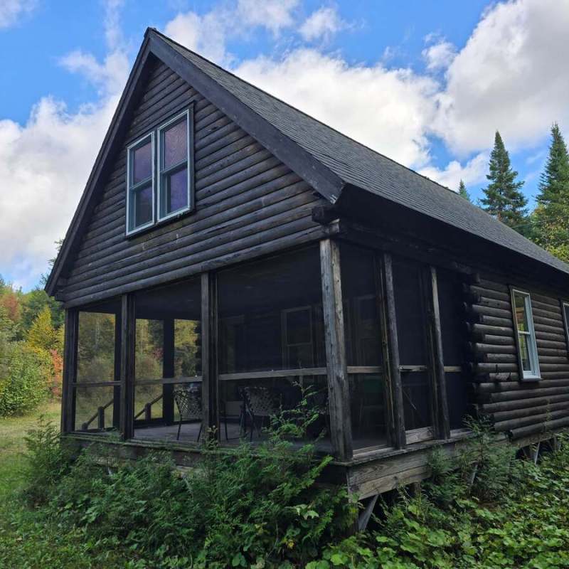 Why this $175K Maine camp has spent nearly 3 years on the market