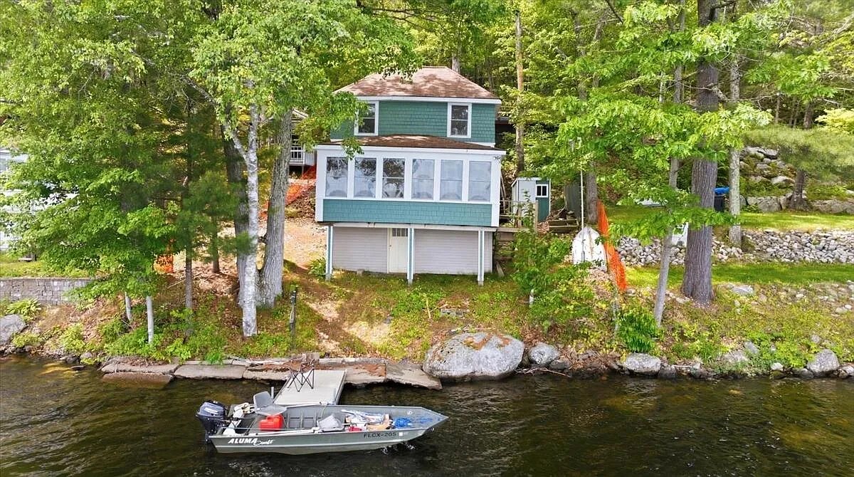 bangordailynews.com - Kathleen O'Brien - 5 Maine lakefront camps priced under $250K