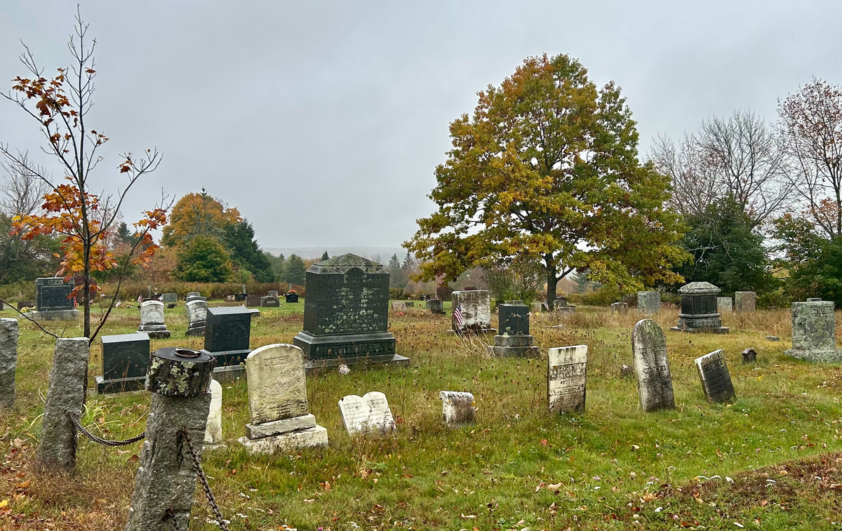 bangordailynews.com - Elizabeth Walztoni - Maine town has 100 cemeteries but nowhere to bury its dead