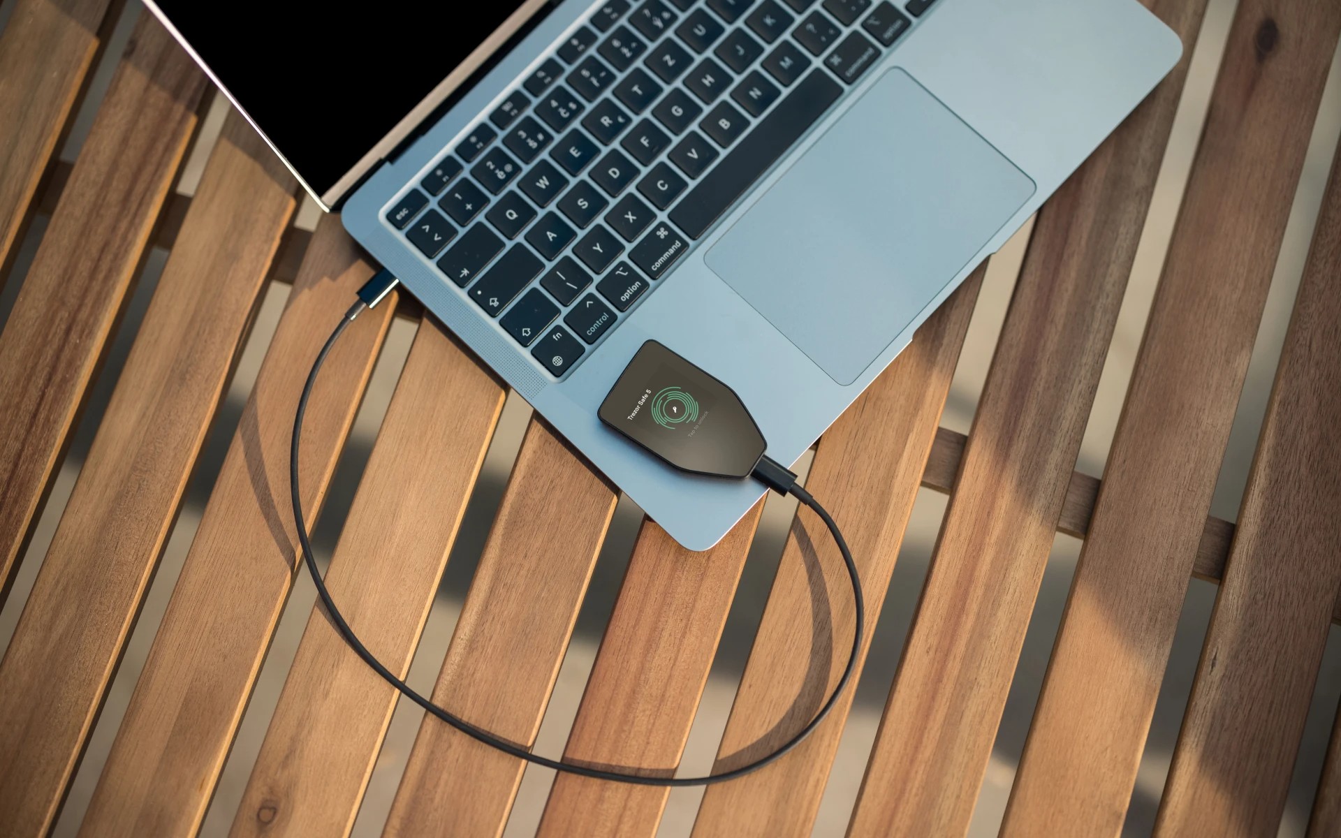 trezor-safe-5.jpg?resize=218,