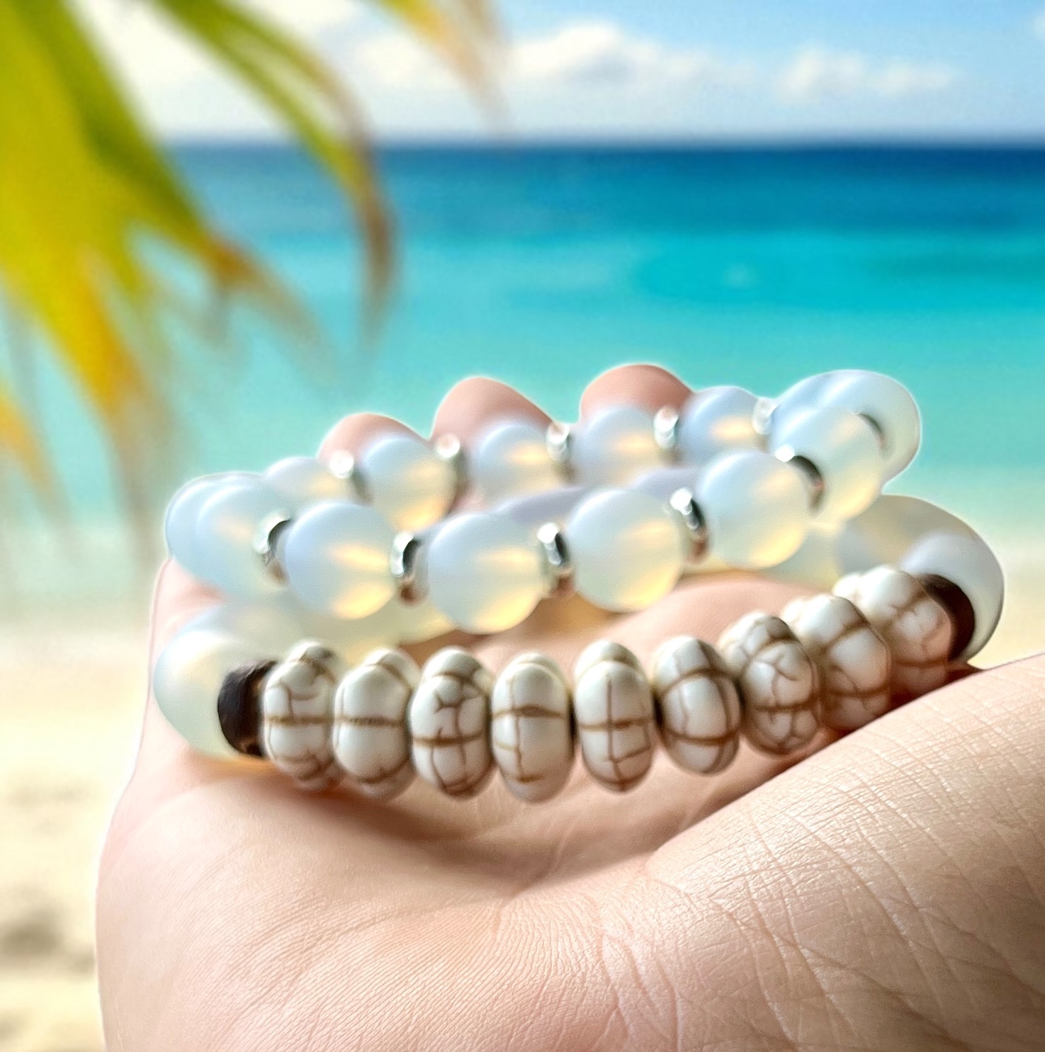 moonstone✨ブレスレットB26116 DELILAH – MOONSTONE SEAGLASS Bracelet - Beachy Boho Life