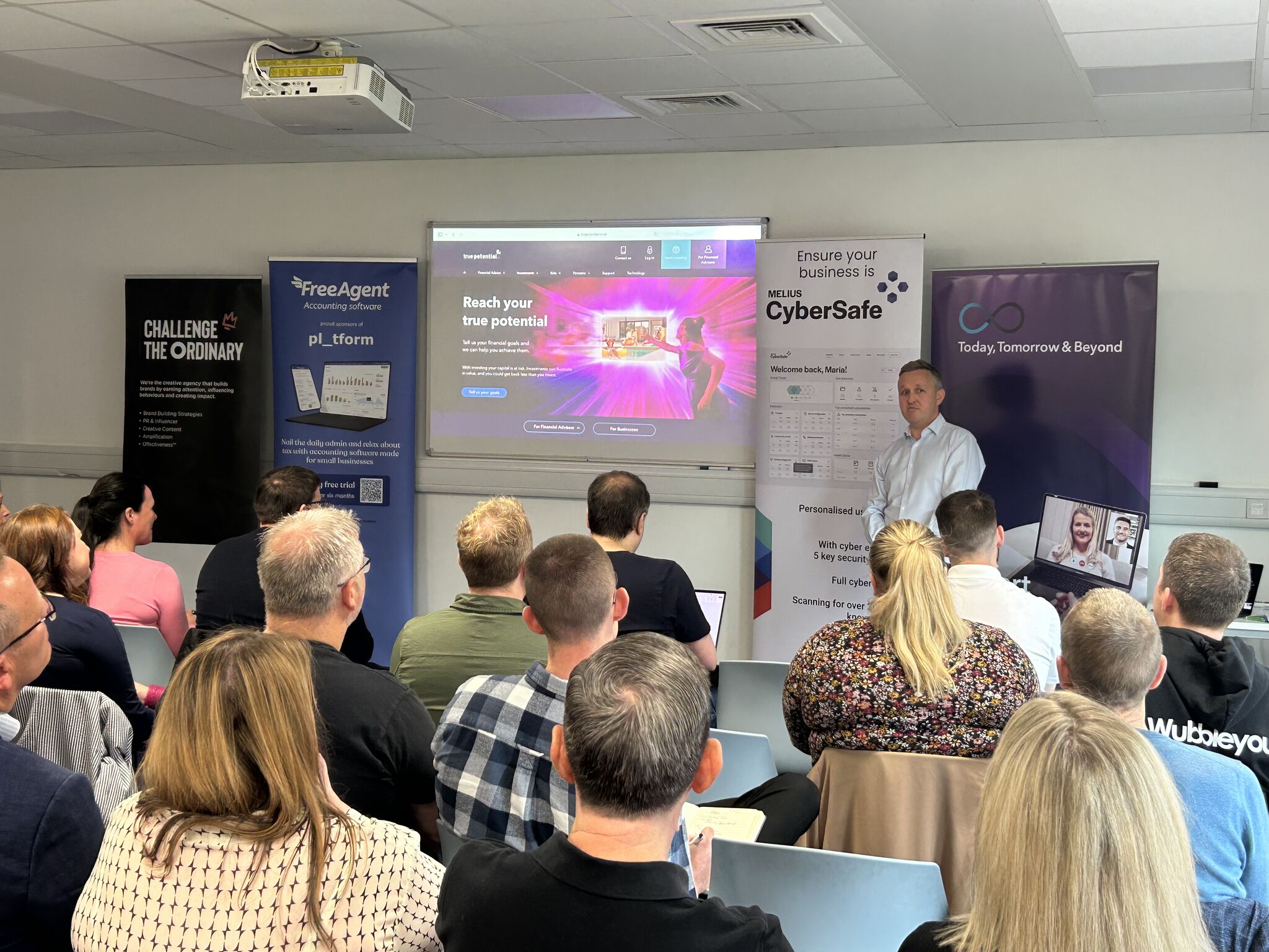 Beacon Perfect Platform For Networking - Best Sunset Illustrations in High Resolution