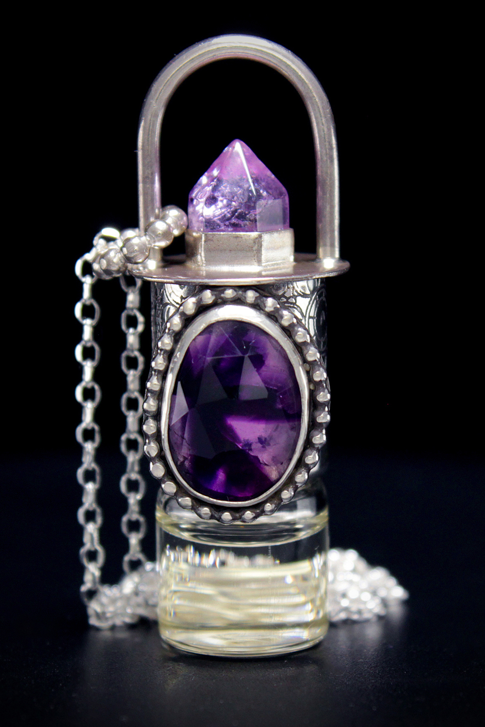 Mini Queen Rollerball Necklace