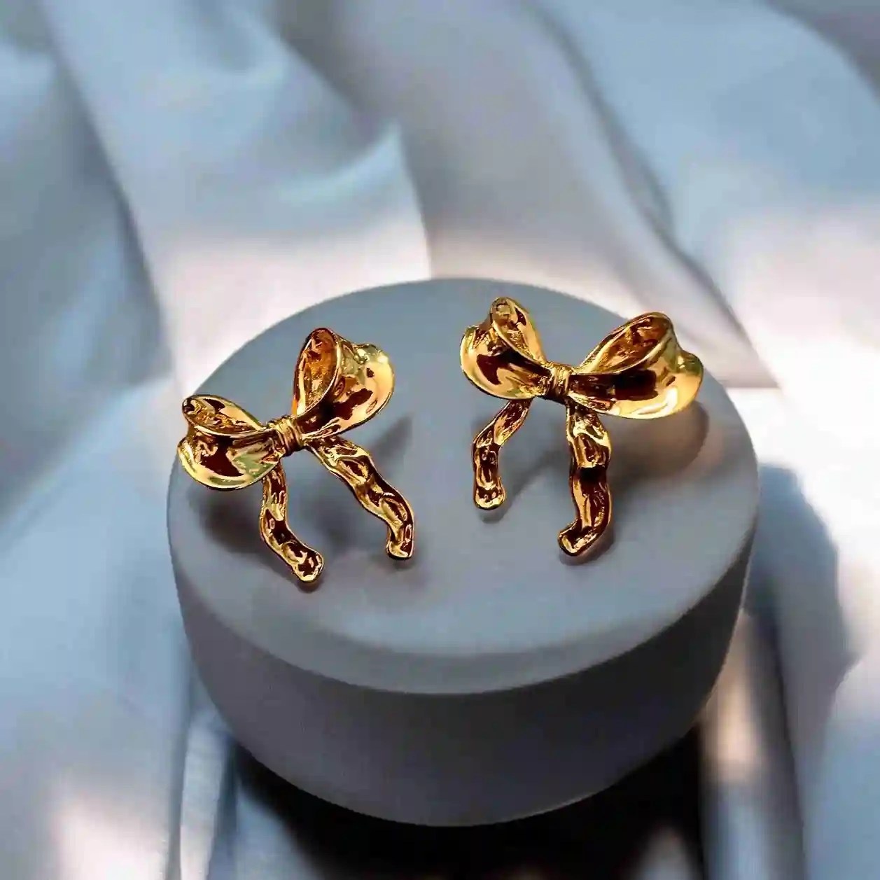 stud-earring