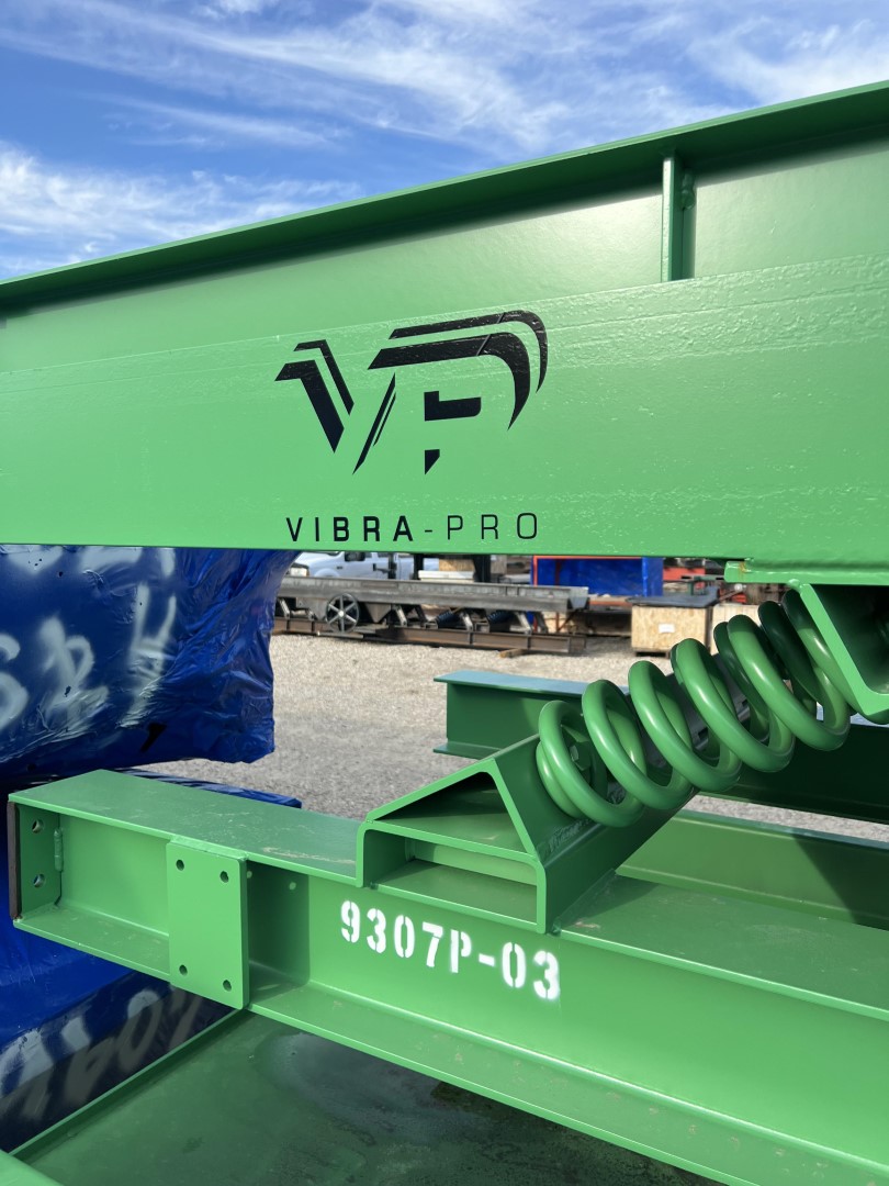 VibraPro Vibratory Conveyor