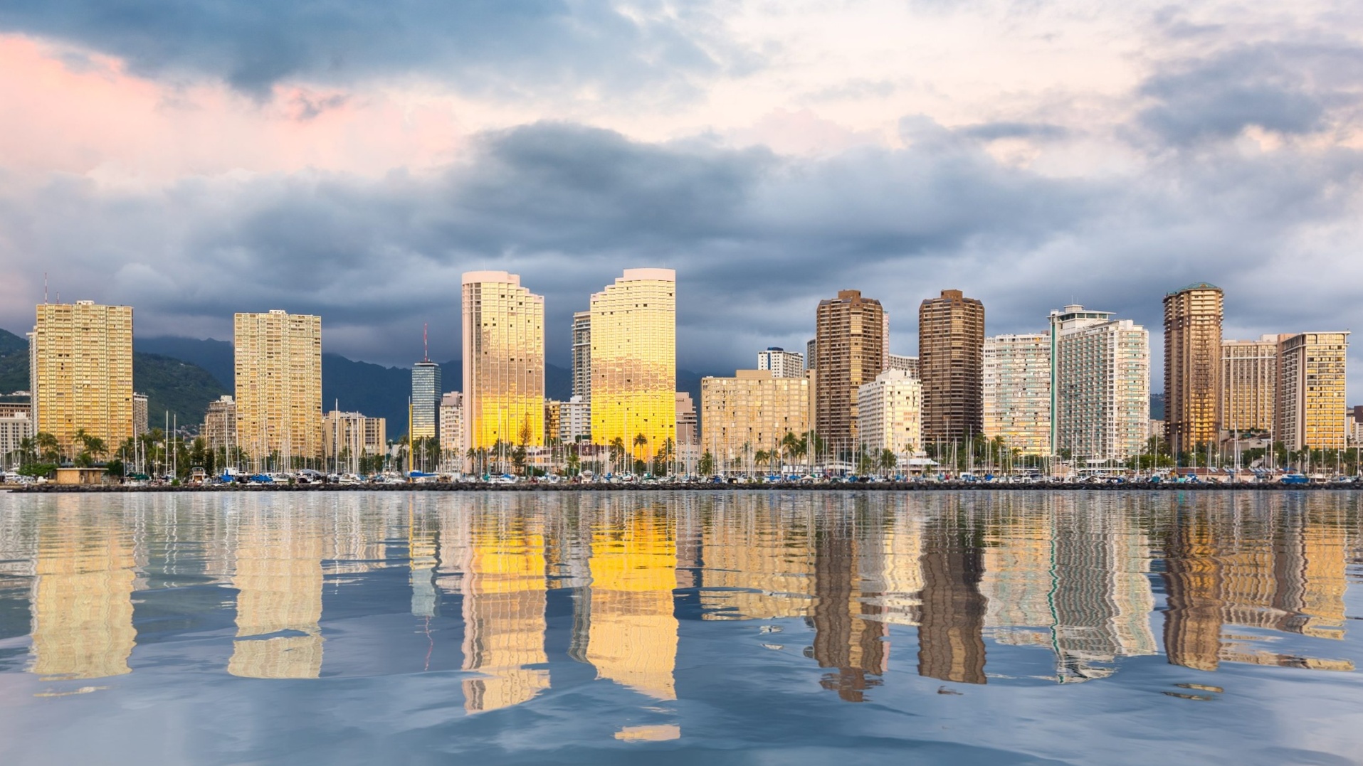 Hawaii Airbnb Legal Status: How to Check If Your Rental is Legal Before You Arrive (2026)