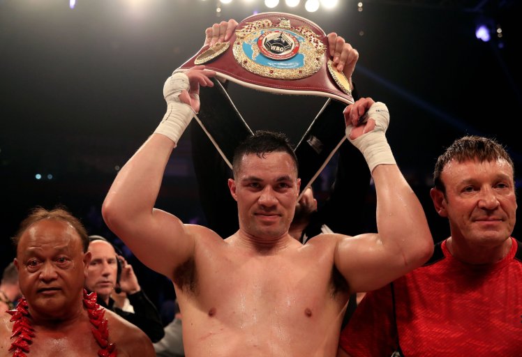 Joseph Parker celebrates victory over Hughie Fury after the WBO World Heavyweight Title bout at Manchester Arena. PRESS ASSOCIATION Photo. Picture date: Saturday September 23, 2017. See PA story BOXING Manchester. Photo credit should read: Nick Potts/PA Wire