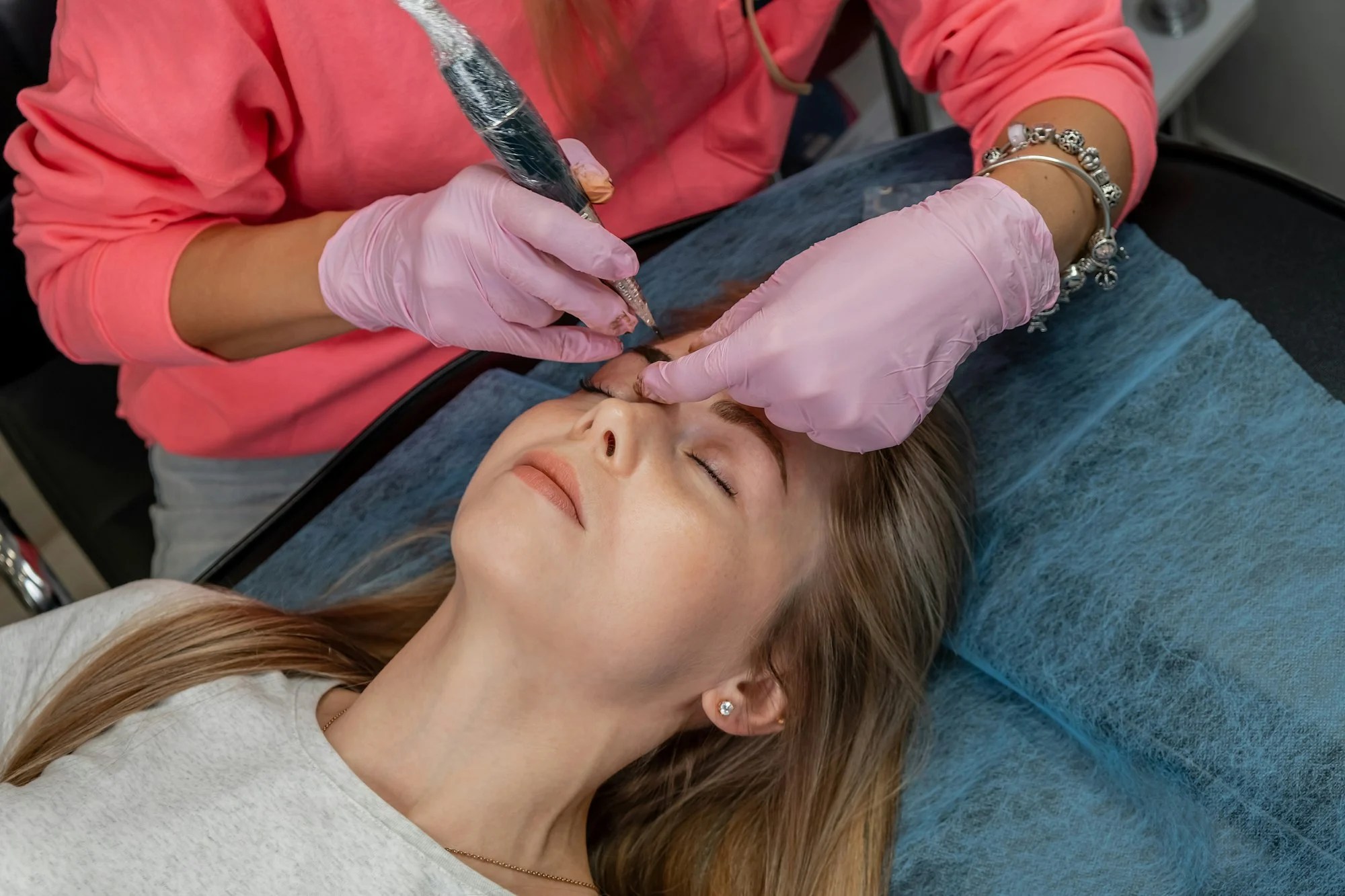 Professional eyebrow work. Eyebrow lamination process