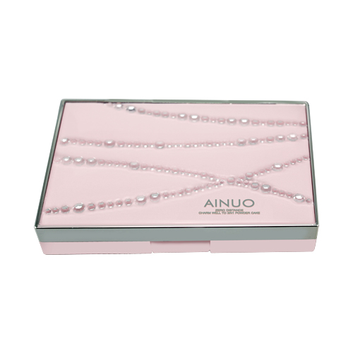 แป้งเค้ก 3หลุม ตลับเดียว คุ้มสุดๆ ราคาไม่แพง no.8936