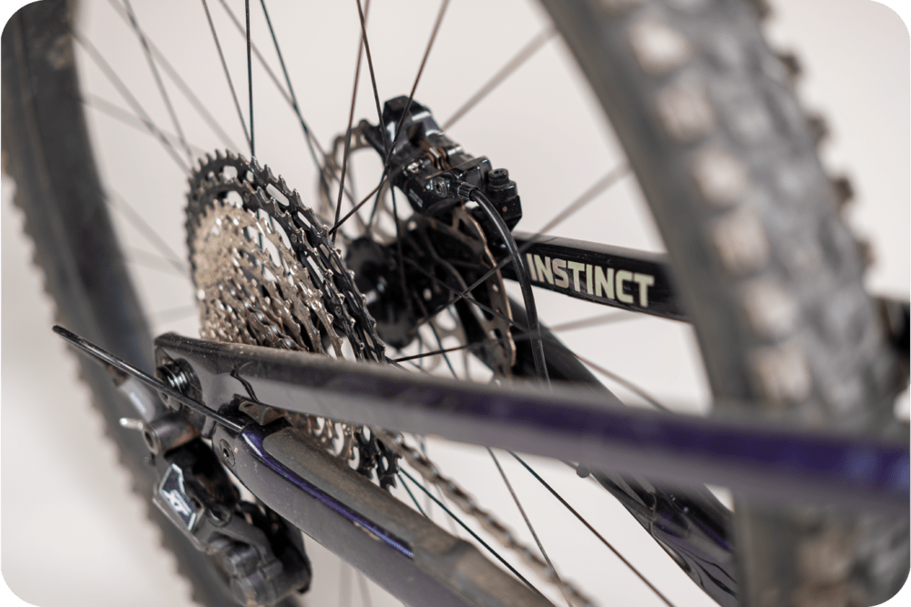 Instinct Rear Tri