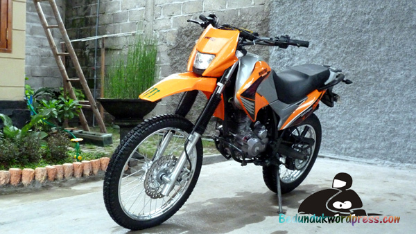 Dapatkan Gambar Asik Diajak Bermanuver Ini 4 Keunggulan Kawasaki Klx 230 Terupdate by Lampung Hits