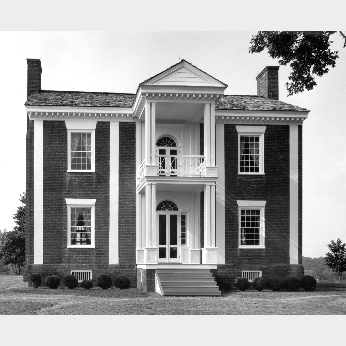 Georgia Exterior 5