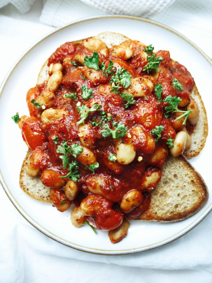picture Butter Bean Pasta Sauce butter beans in a spicy tomato sauce