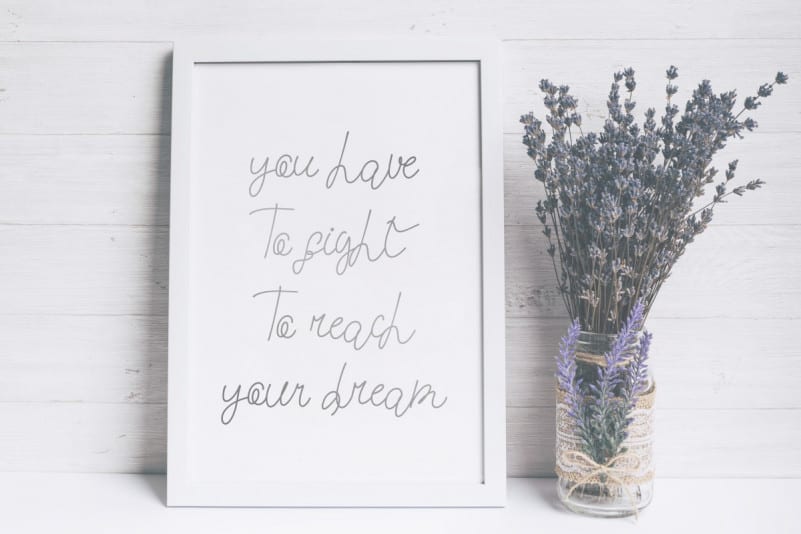Look Down Stylish Script Font preview image 4