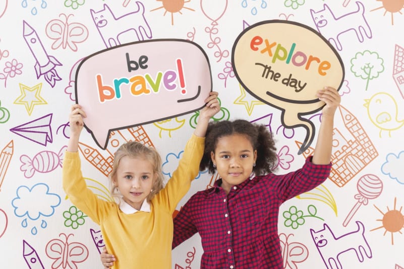 Playground Kids Display Font preview image 3