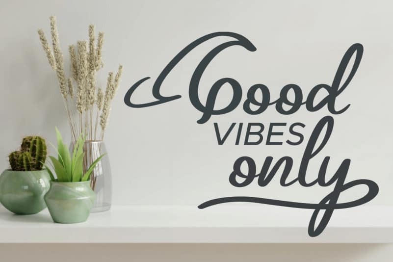 Mading Script Font preview image 4