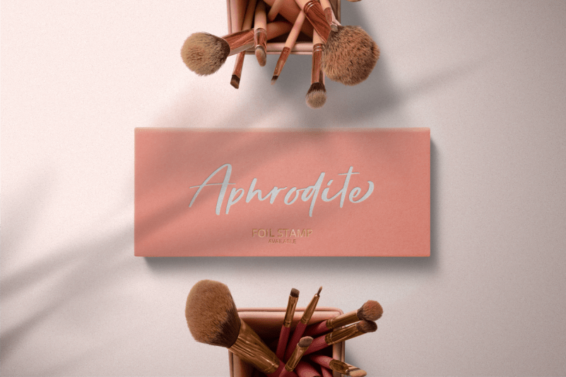 Mustica Handwritten Script Font preview image 4