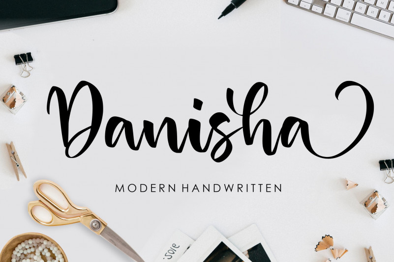 Danisha Script Font