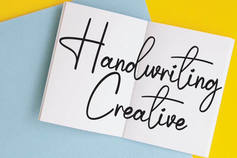 The Relation Script Font preview image 5