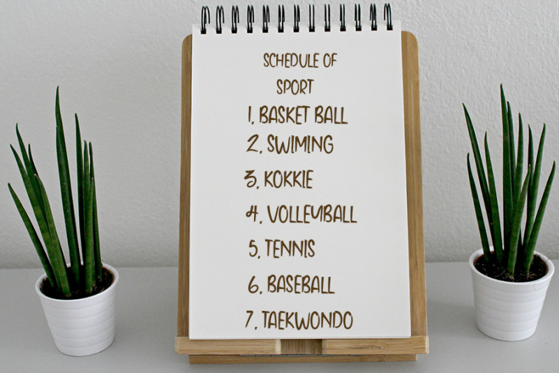 Monthly Display Font preview image 3