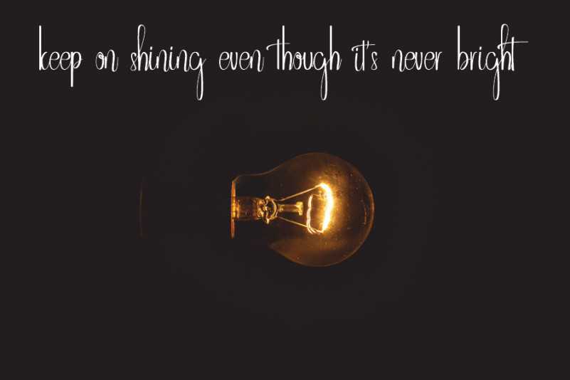 Sustiegraphy Font preview image 5