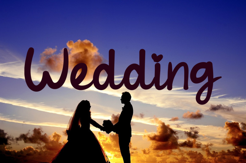 Hello Love Font preview image 3