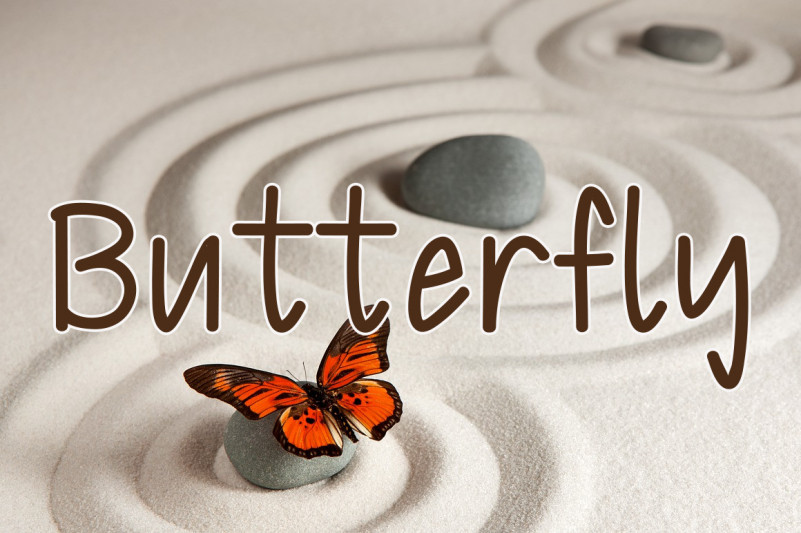 Classical Font preview image 4