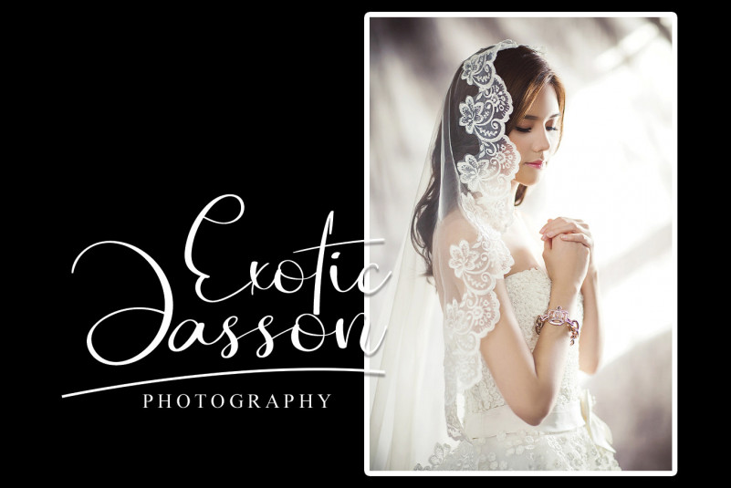Exotic Font preview image 3