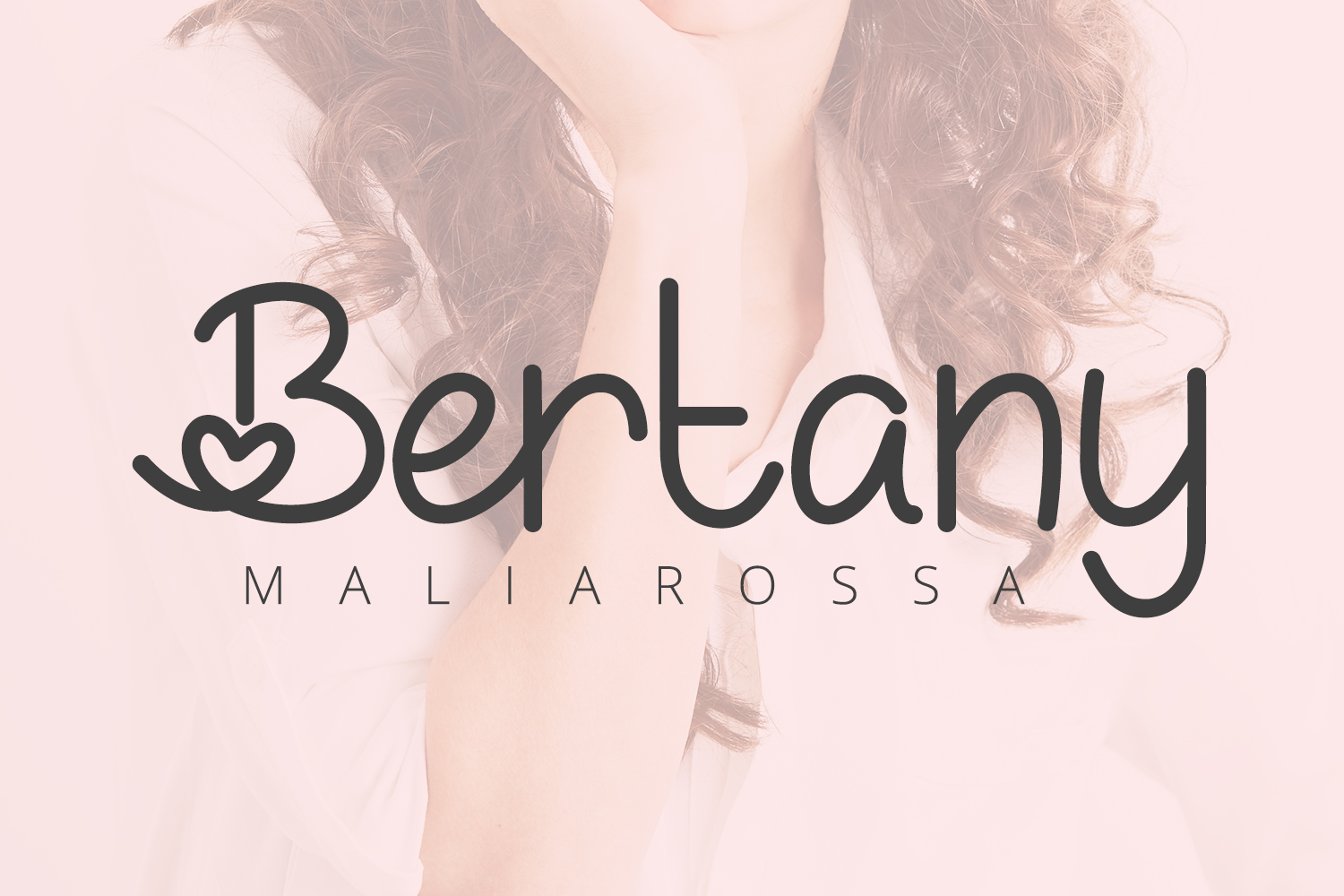 Devany Font preview image 5