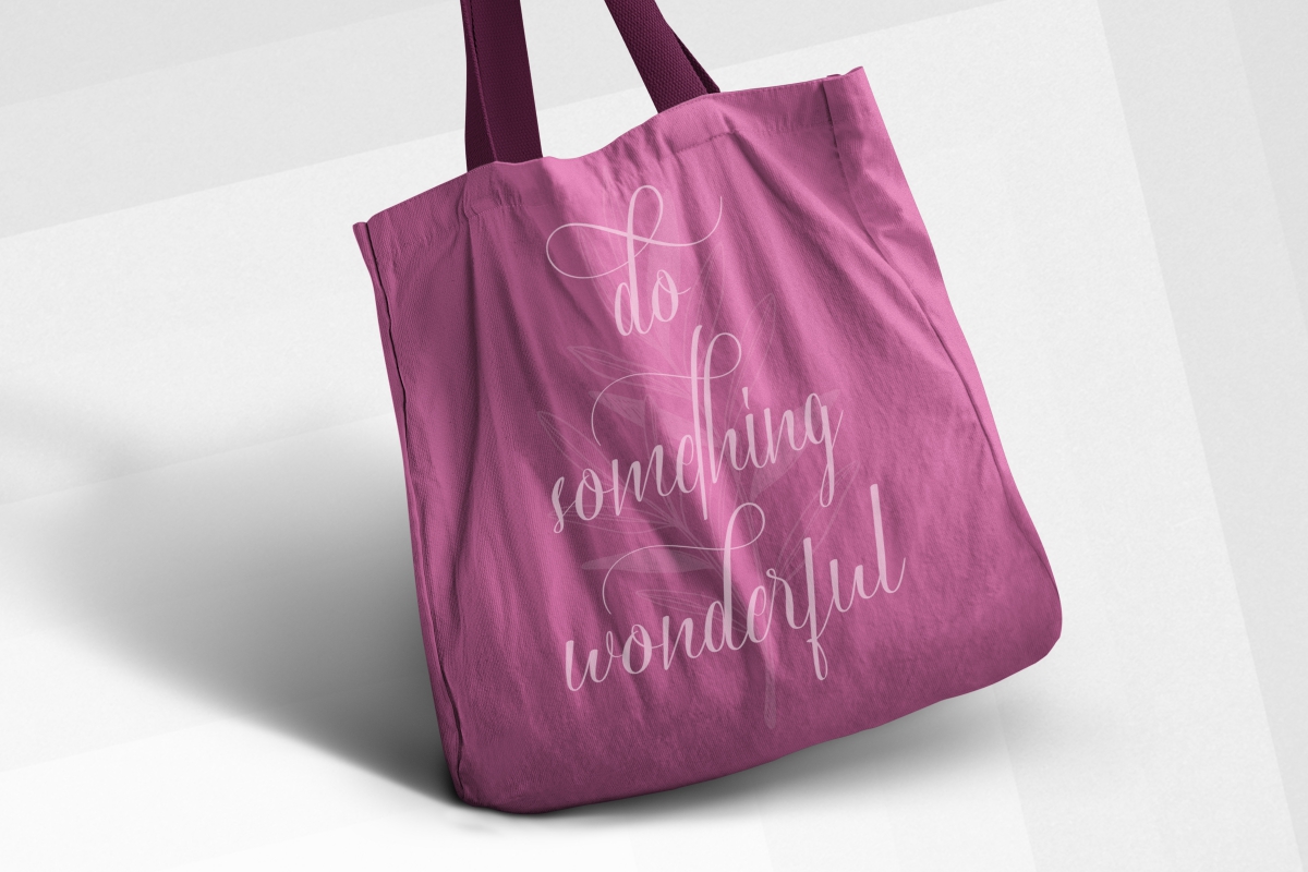 Sinta Magenta Font preview image 4