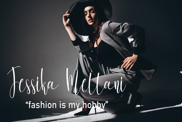 Signature Font preview image 4