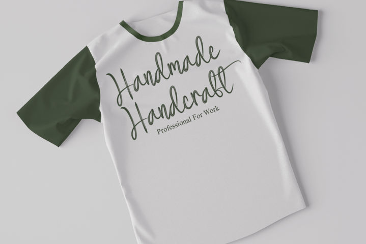 Handika Font preview image 4