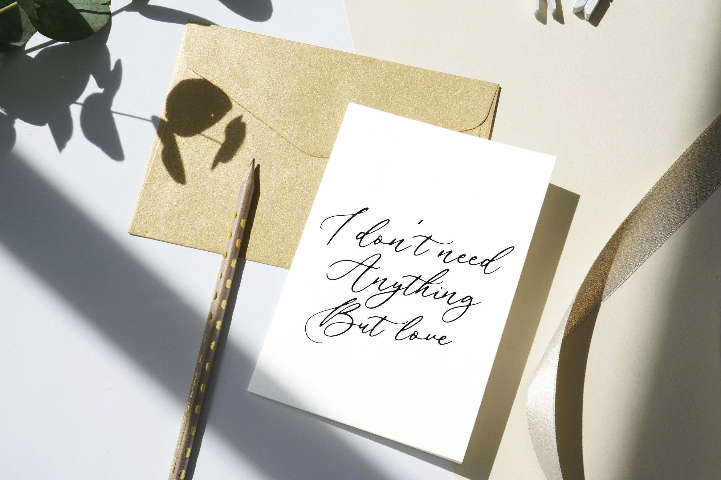 Beautica Font preview image 5
