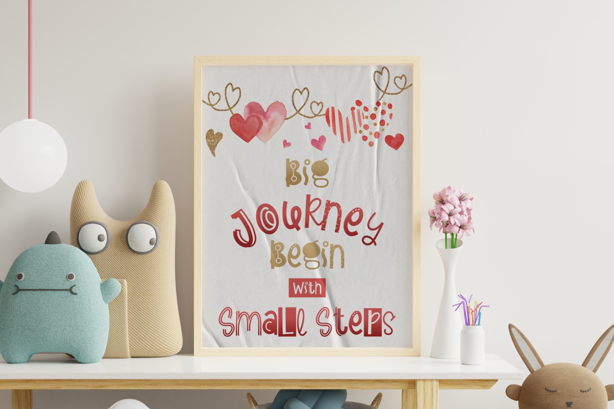 Happy Decor Font preview image 4