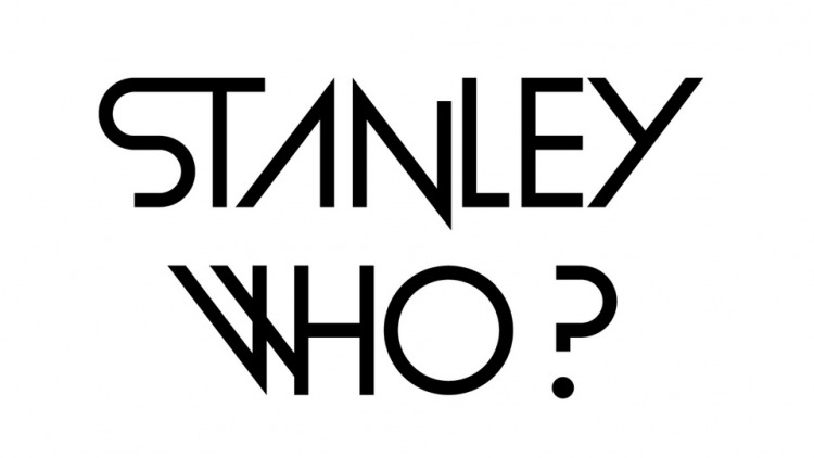 Modulo Font preview image 4