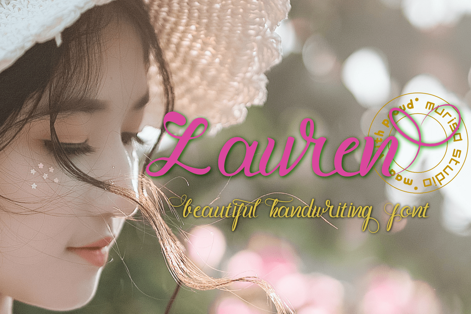 Murisa Lauren Script Font