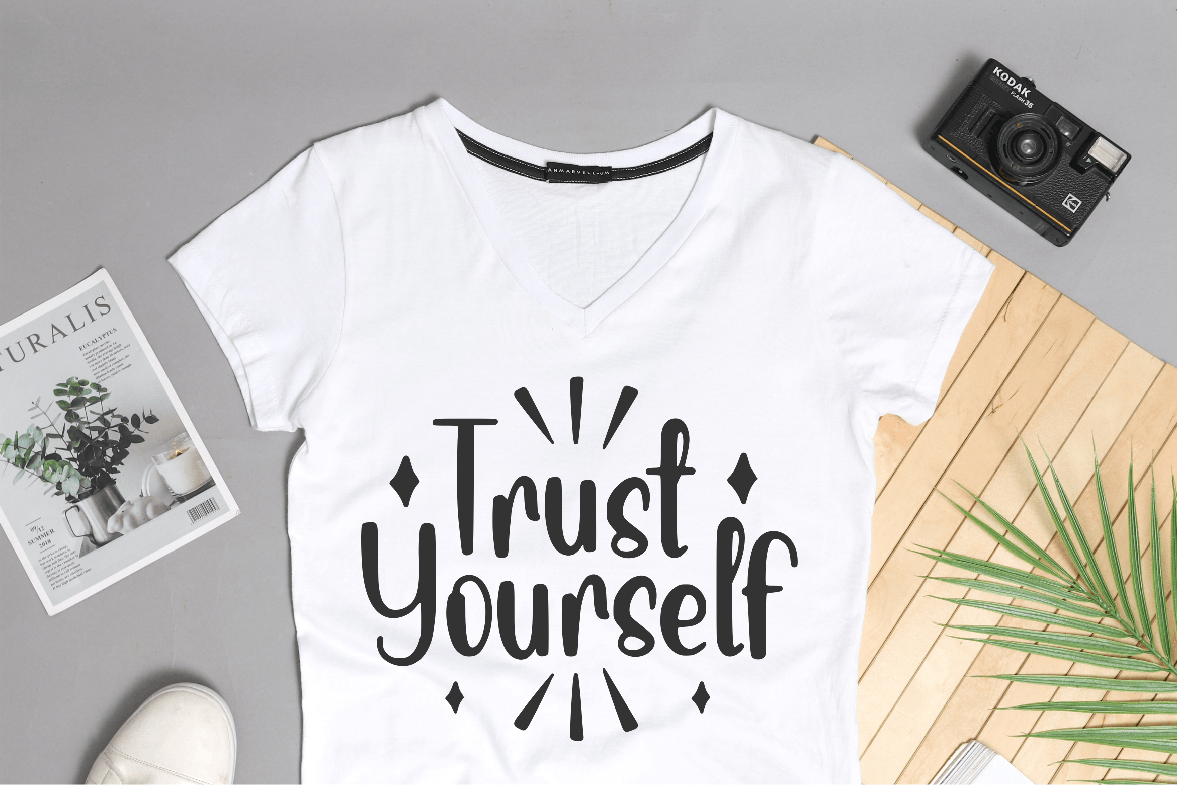 Leafydante Font preview image 2