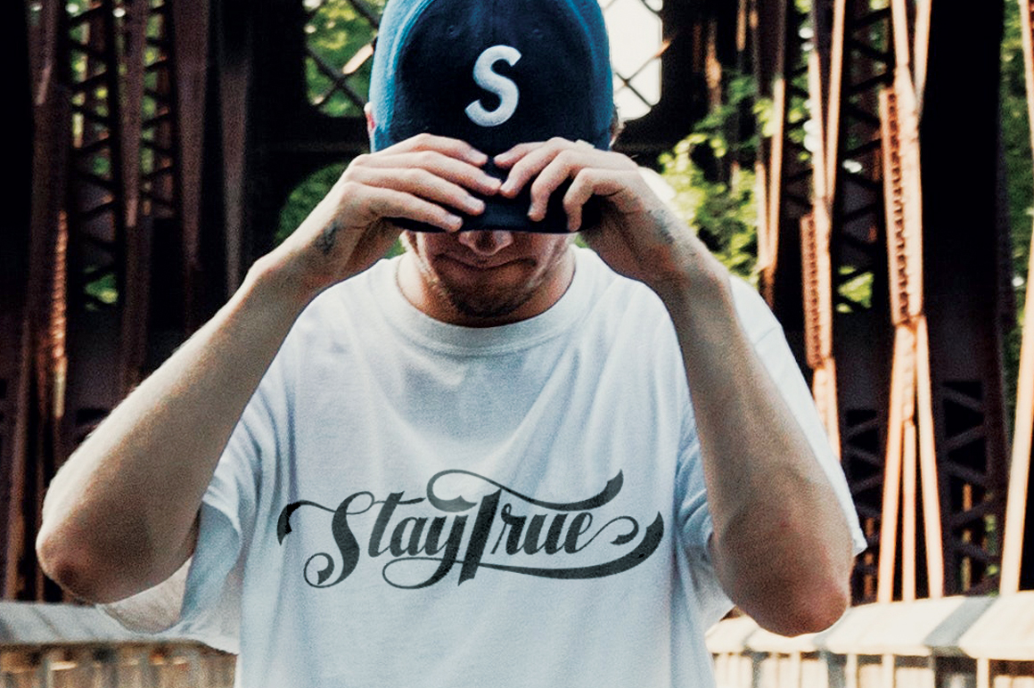 Staytrue Font preview image 3