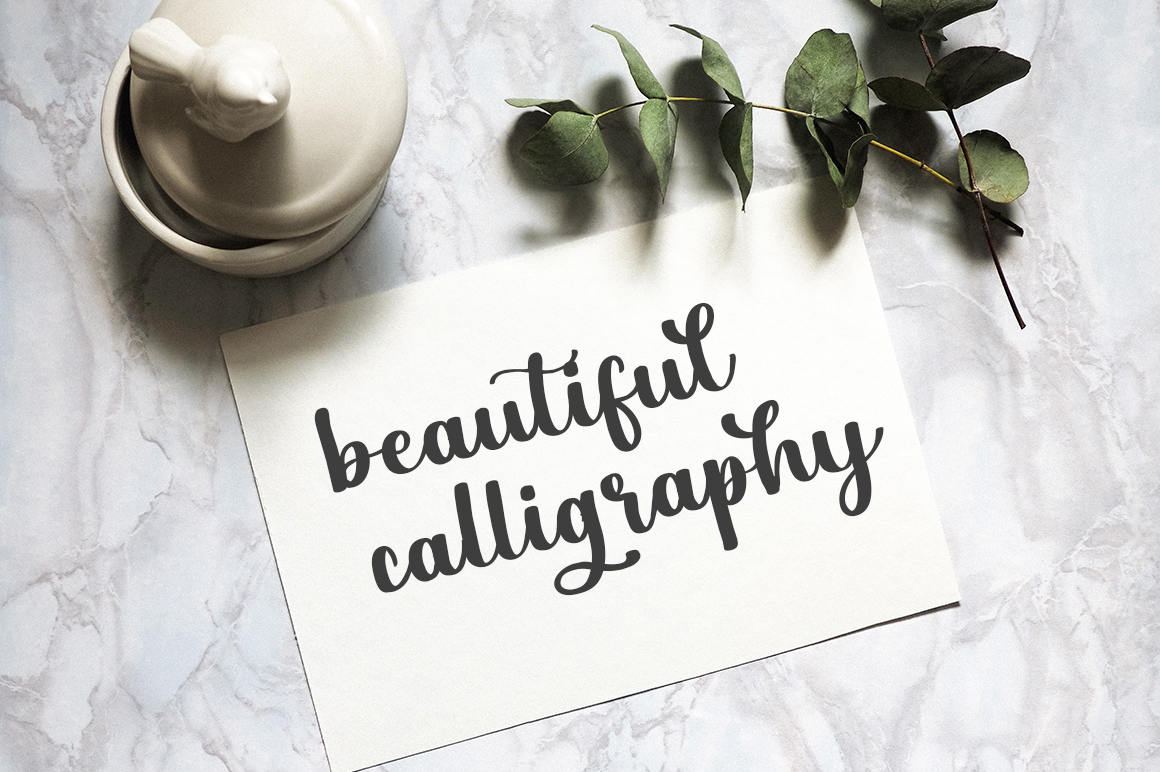 Sunlight Font preview image 3