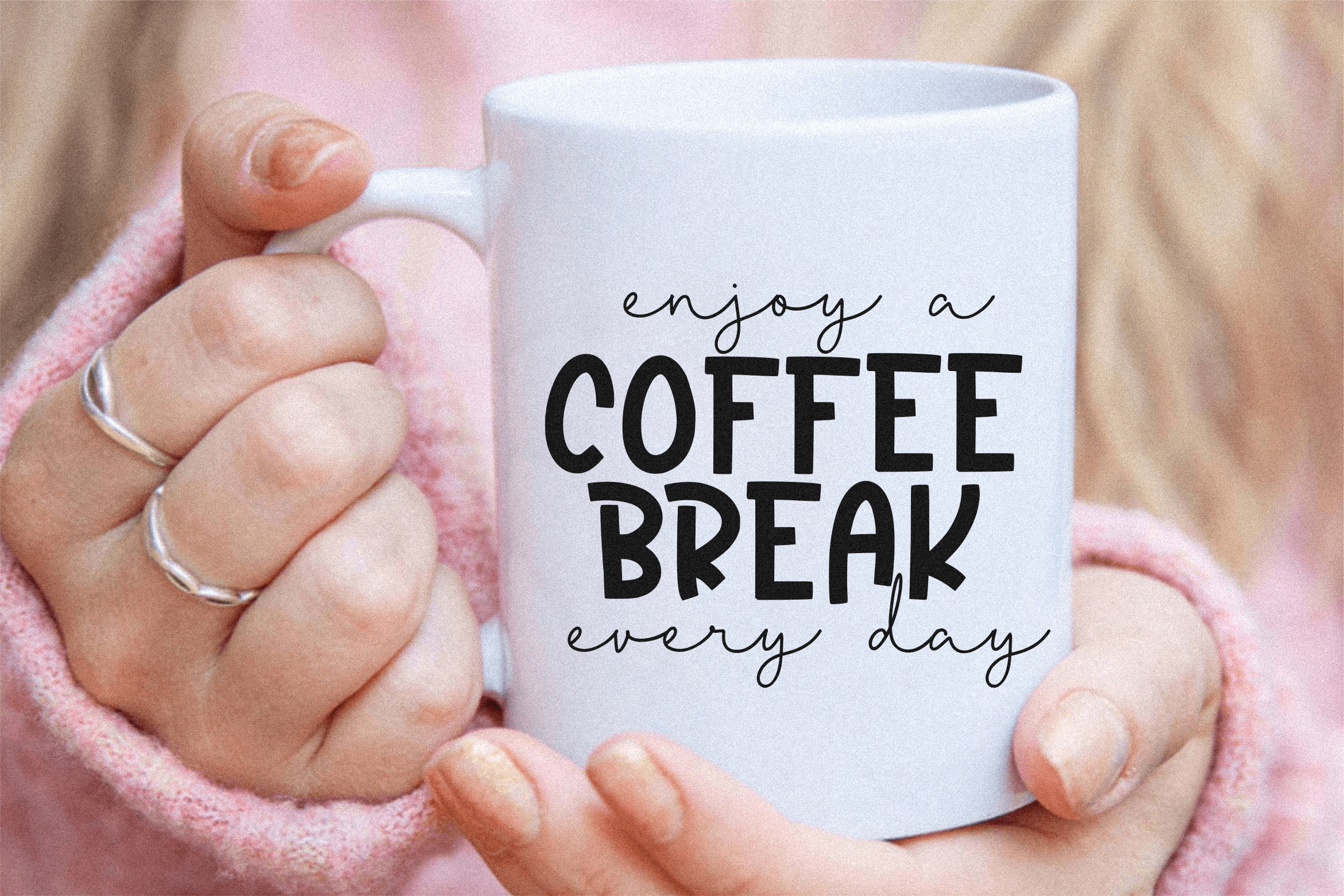 Maggie Charm Font preview image 5
