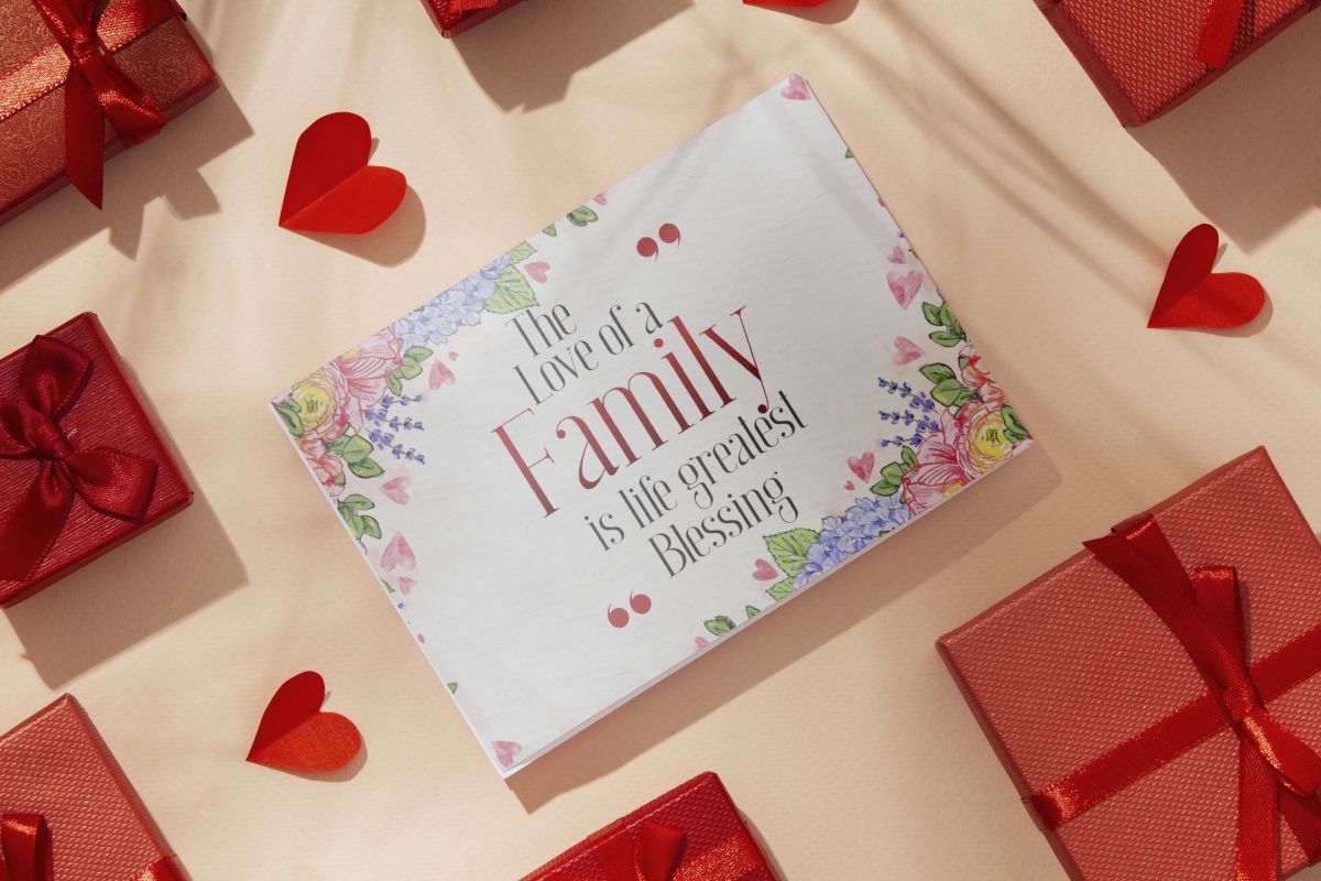 Loving Change Font preview image 5
