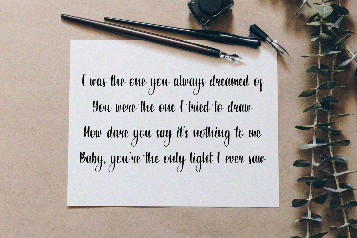 Flanela Monicha Font preview image 4