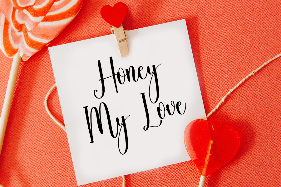 Backlove Font preview image 2