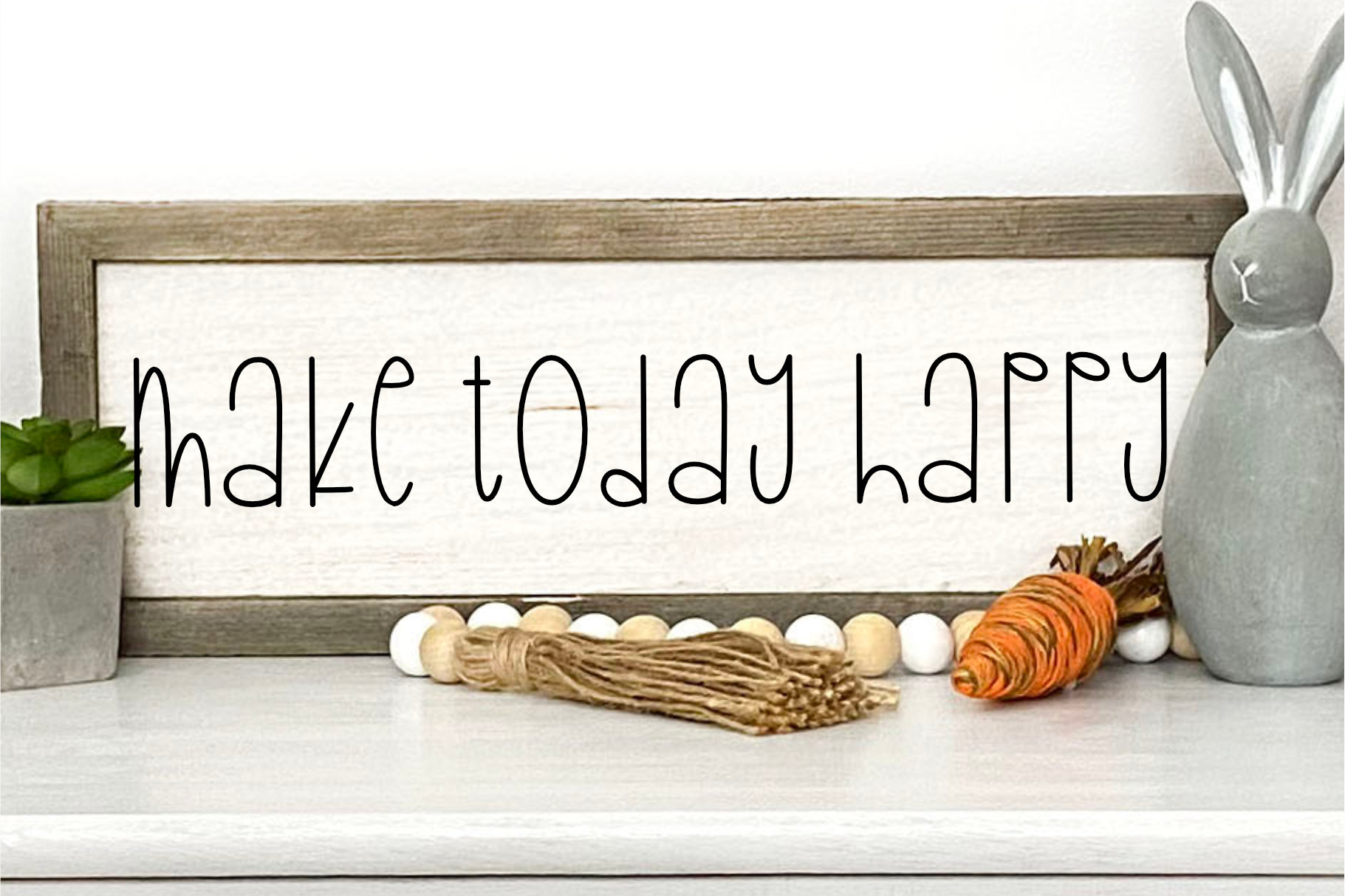 Raemoon Font preview image 2