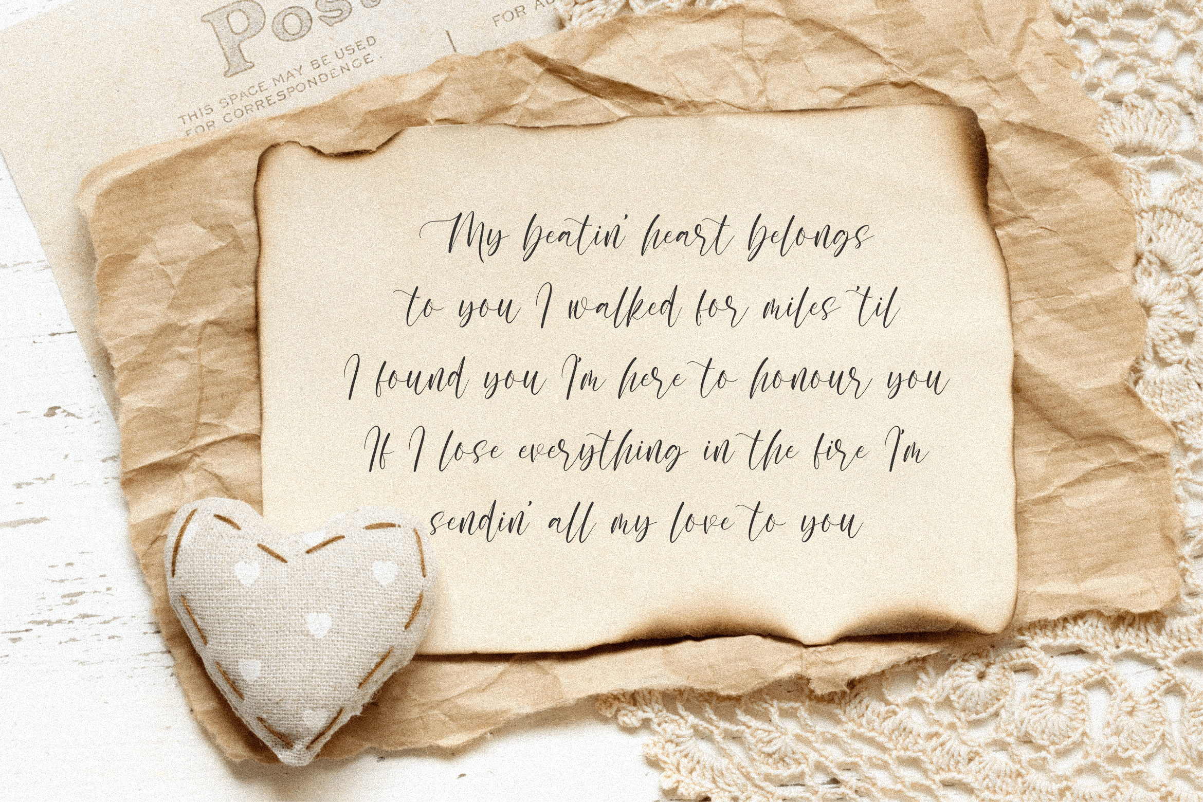 Sellove Font preview image 2