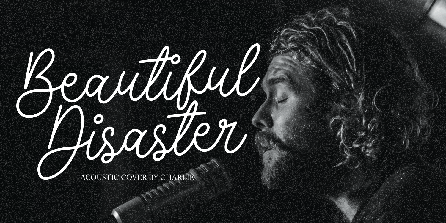 Dona Freddie Font preview image 2