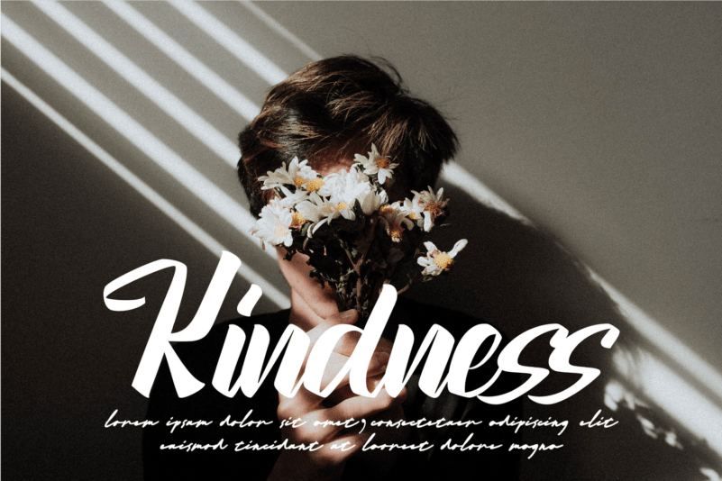 Engaging Script Font preview image 2