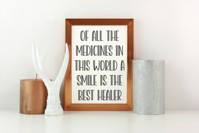 Happy Monday Display Font preview image 3