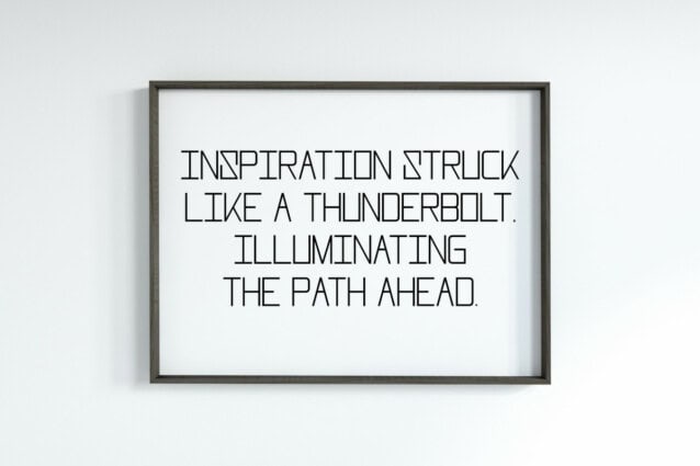 Thunderbolt Font preview image 4